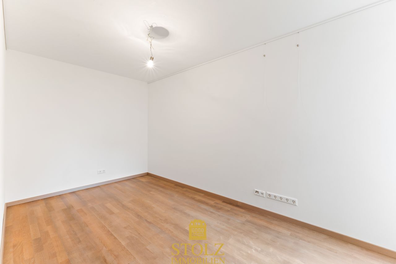 Kinderzimmer / Büro