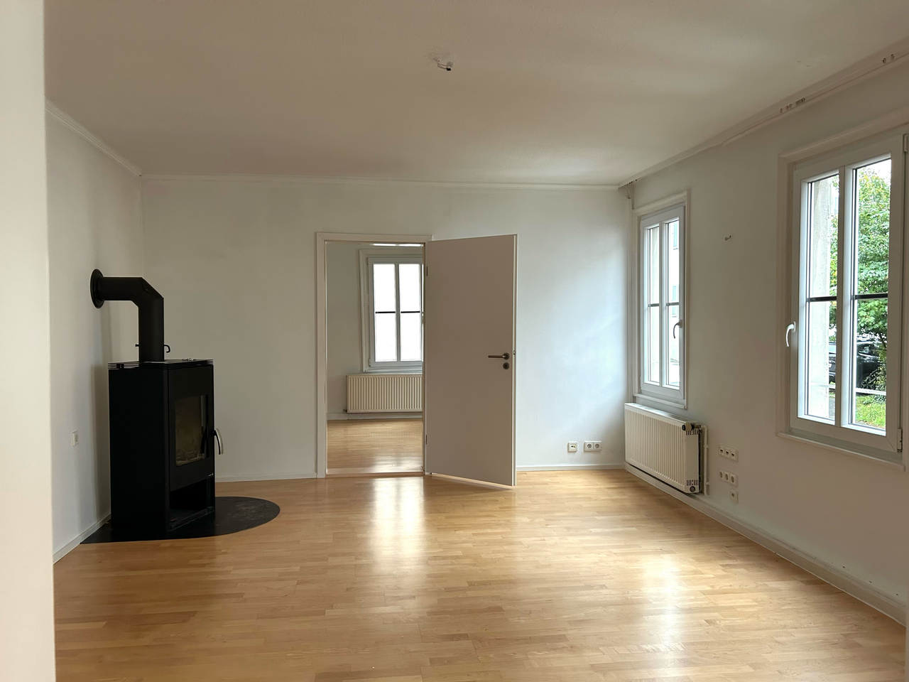 Wohnzimmer mit Kamin